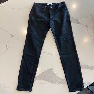 KanCan Mid Rise Coated Black Skinny 9/28